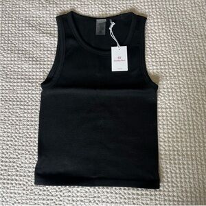 NWT Aritzia Sunday Best - Rib Seamless Crew Tank